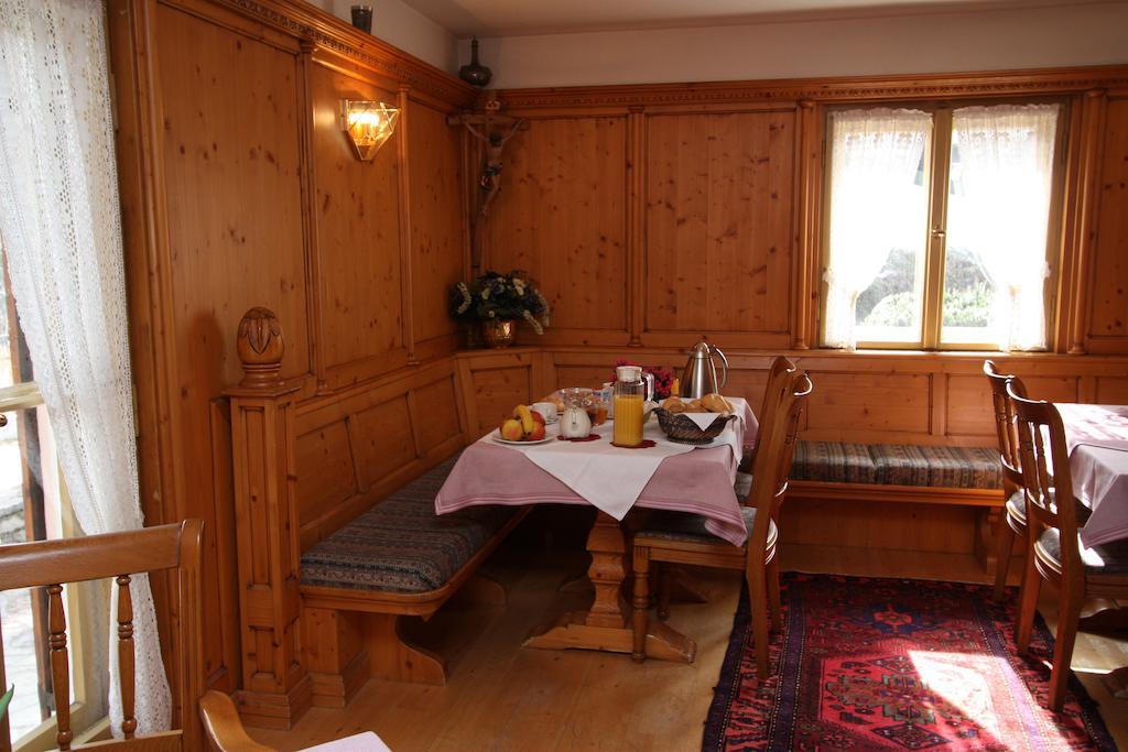 Haus Hollental Hotell Garmisch-Partenkirchen Exteriör bild
