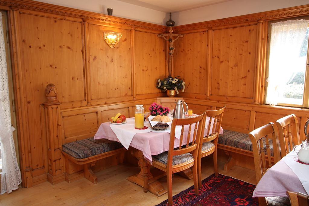 Haus Hollental Hotell Garmisch-Partenkirchen Exteriör bild